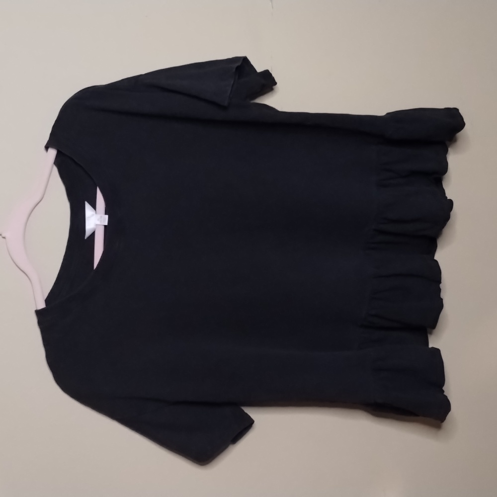 Time and Tru Ruffle hem, short sleeve, crew neck t-shirt